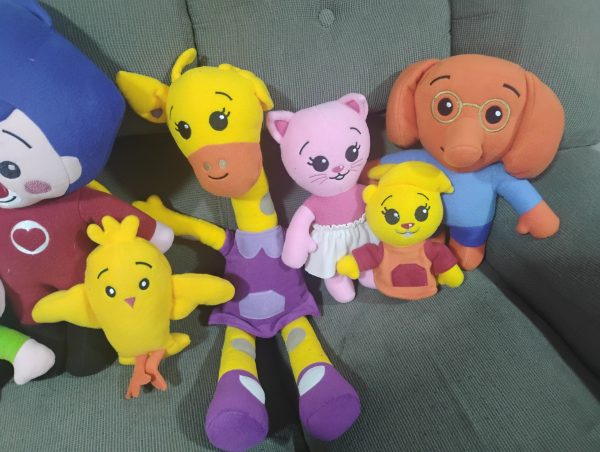 Mega Pack 9 Peluches Plim y sus Amigos - Abejita Chiquitita - Imagen 3